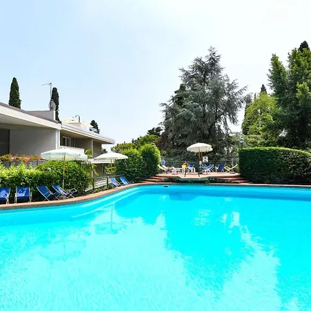 Residenza Alba - Gardagate Gardone Riviera
